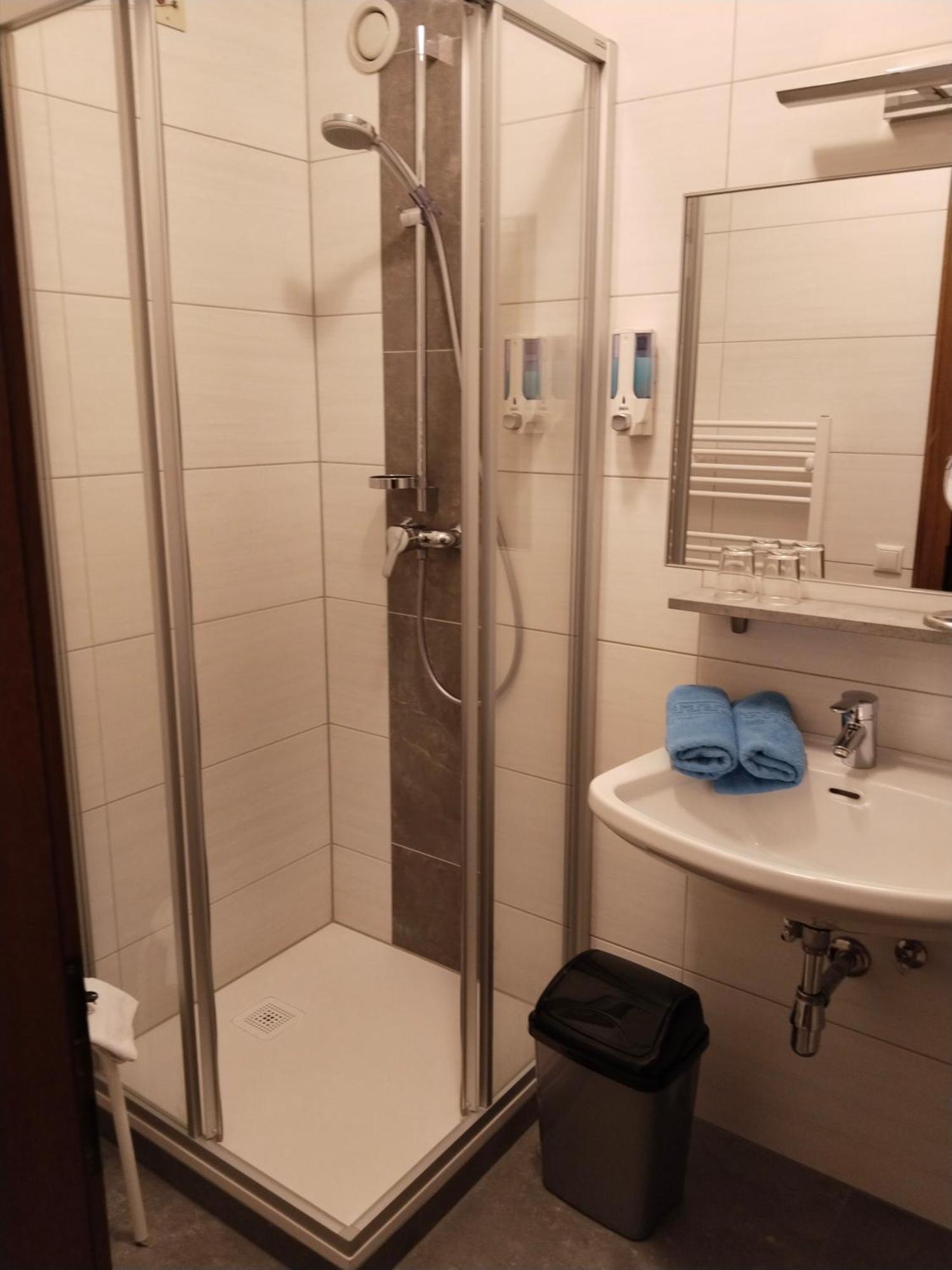 Dolomitenhotel Лиенц Екстериор снимка