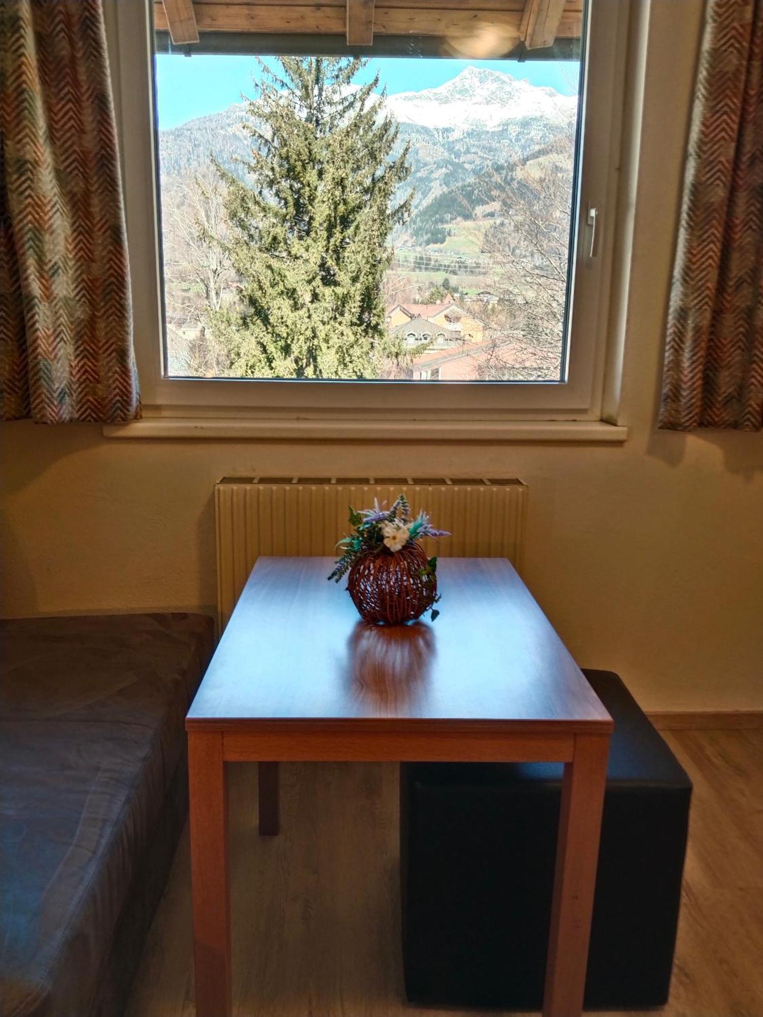 Dolomitenhotel Лиенц Екстериор снимка